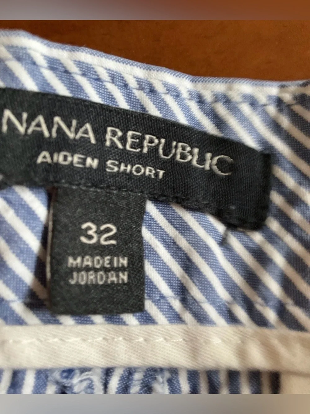 Banana Republic Men’s Aiden Chino Blue and White Striped Flat-Front Shorts